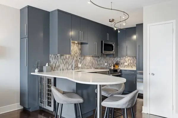 1550 N Lake Shore DR #23F, Chicago, IL 60610