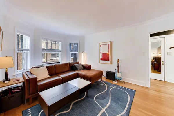 719 Hinman AVE #2W, Evanston, IL 60202