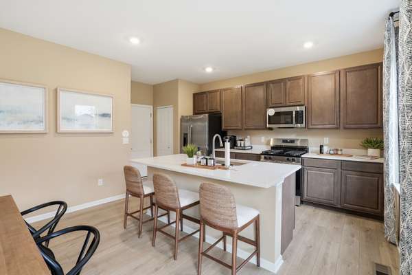 3220 Jori LN, Johnsburg, IL 60051