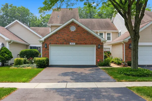 1537 Stevens DR, Schaumburg, IL 60173