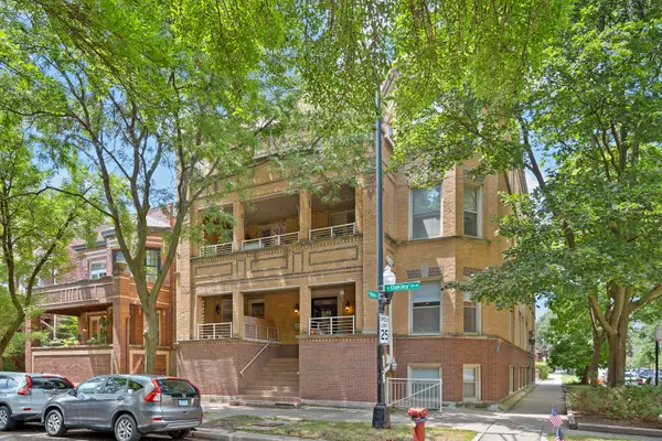 924 N Oakley BLVD #GN, Chicago, IL 60622