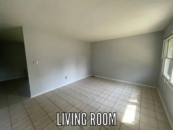 803 Skyline DR, Danville, IL 61832