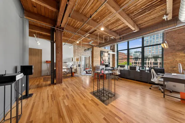 1017 W Washington BLVD #3G, Chicago, IL 60607