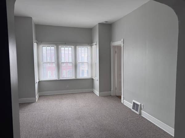 2454 W DIVERSEY AVE #2, Chicago, IL 60647