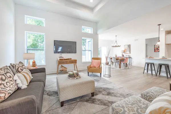 6709 Faiths WAY, Bettendorf, IA 52722