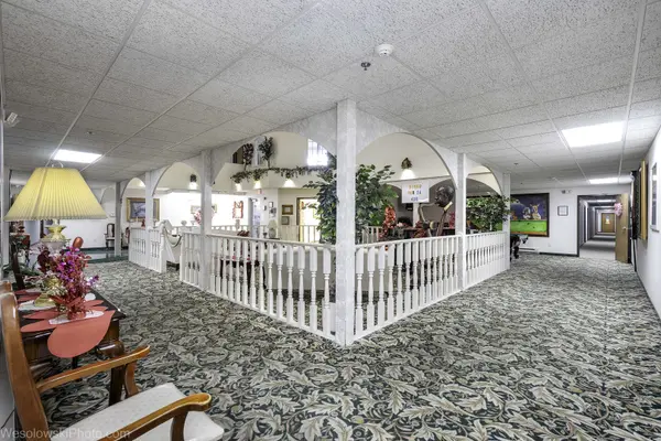 3305 Sunset AVE #127, Waukegan, IL 60087