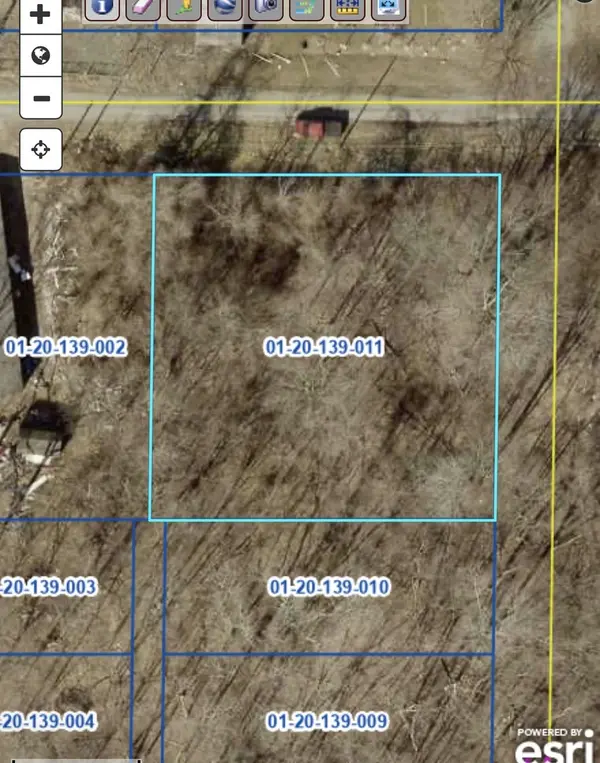 3 Main ST, Carterville, IL 62918