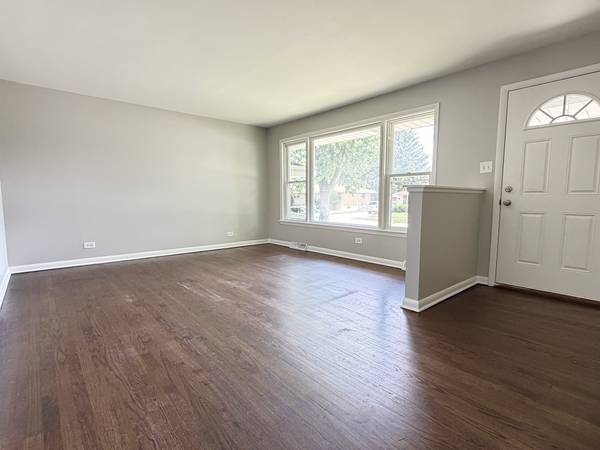17060 Wausau AVE, South Holland, IL 60473