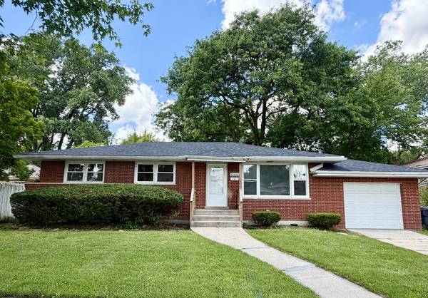17060 Wausau AVE, South Holland, IL 60473