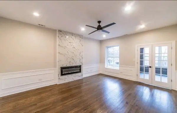 5824 S Michigan AVE #2, Chicago, IL 60637