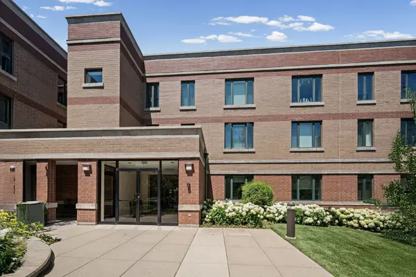 891 Central AVE #336, Highland Park, IL 60035