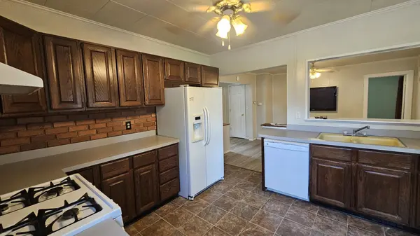 301 N 1st ST, Princeton, IL 61356