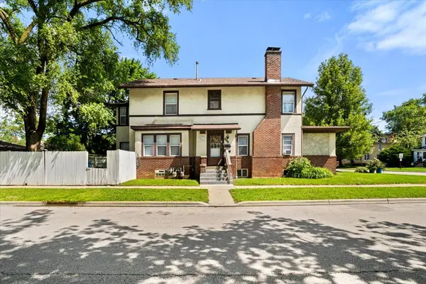 1102 North AVE, Waukegan, IL 60085