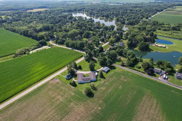 122 County Road 2150 North, Mahomet, IL 61853