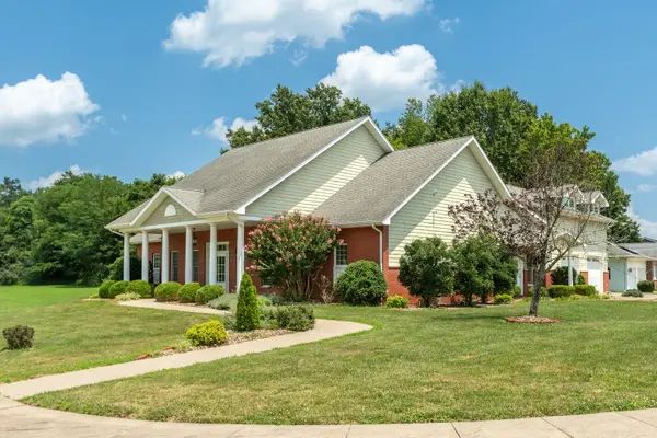 605 Deer TRL, Carbondale, IL 62901