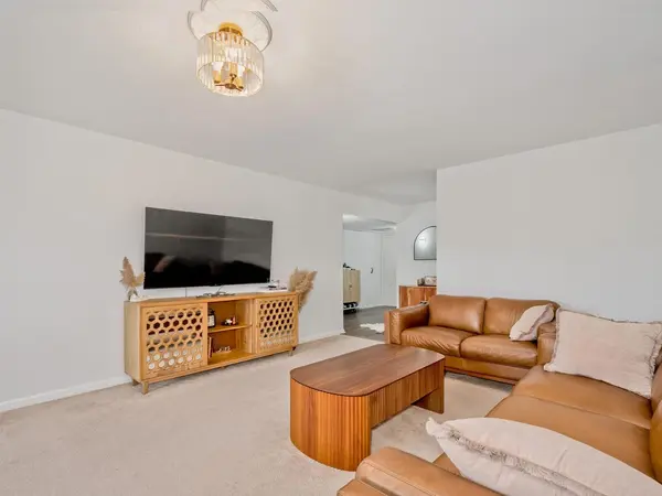 9356 Landings LN #504, Des Plaines, IL 60016