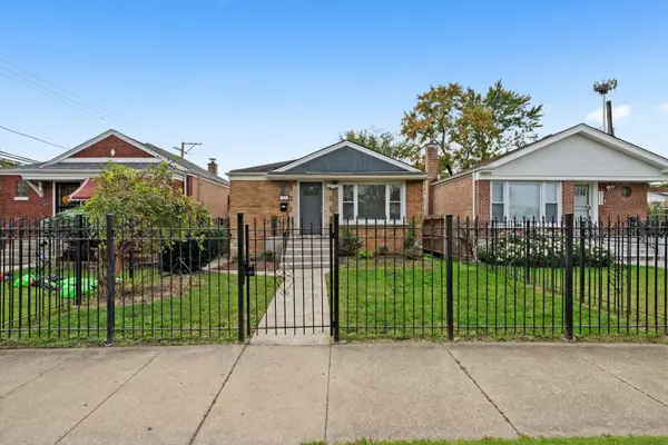 819 E 98th PL, Chicago, IL 60628