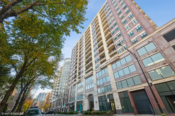 451 W HURON ST #804, Chicago, IL 60654