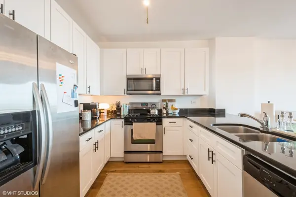 451 W HURON ST #804, Chicago, IL 60654