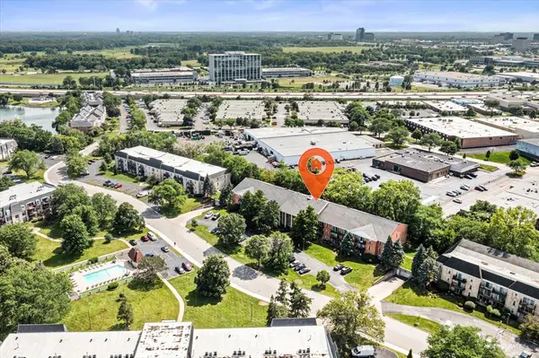 5101 Carriageway DR #109, Rolling Meadows, IL 60008