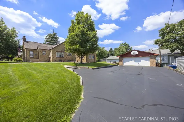 120 W Madison ST, Villa Park, IL 60181