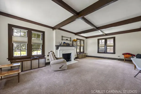 120 W Madison ST, Villa Park, IL 60181