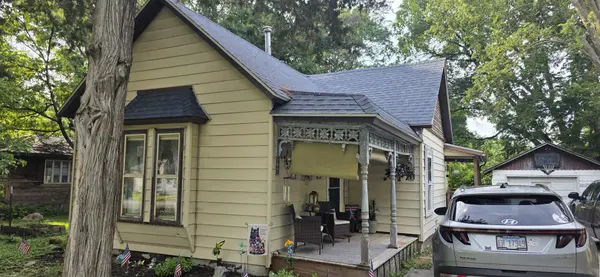 102 W 8th ST, Hammond, IL 61929