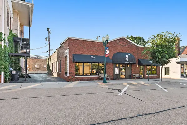 112 S Maple ST, Sycamore, IL 60178