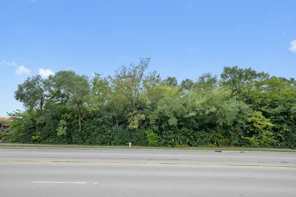 1152/1168 S Meyers RD, Lombard, IL 60148