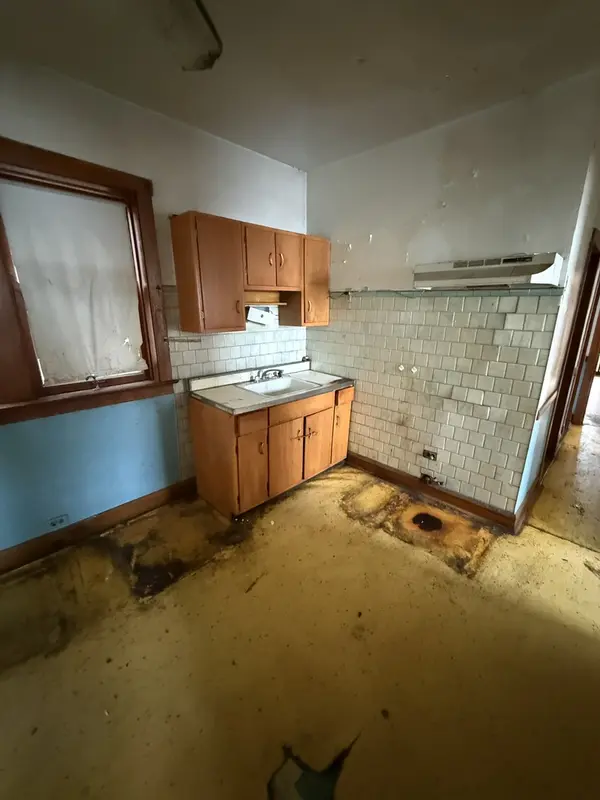 4027 S Maplewood AVE, Chicago, IL 60632
