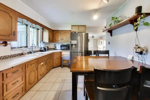 1810 E Euclid AVE, Arlington Heights, IL 60004