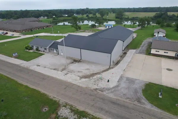 1 South ST, Danville, IL 61832
