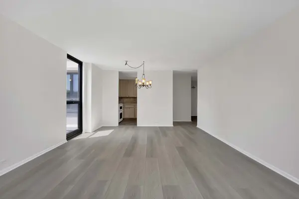 1850 N Clark ST #307, Chicago, IL 60614