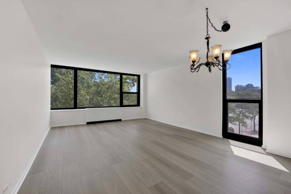 1850 N Clark ST #307, Chicago, IL 60614