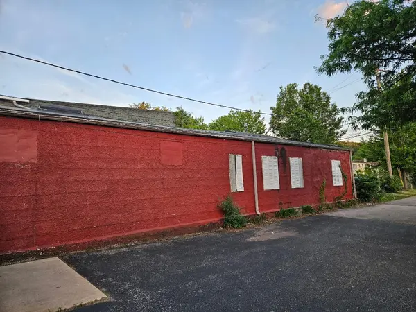 200-202 S Main ST, Algonquin, IL 60102