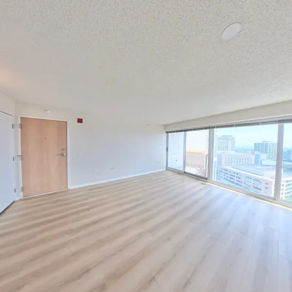 1720 Maple AVE #2170, Evanston, IL 60201