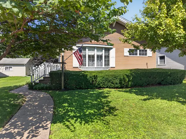 212 Sherman ST, Streator, IL 61364