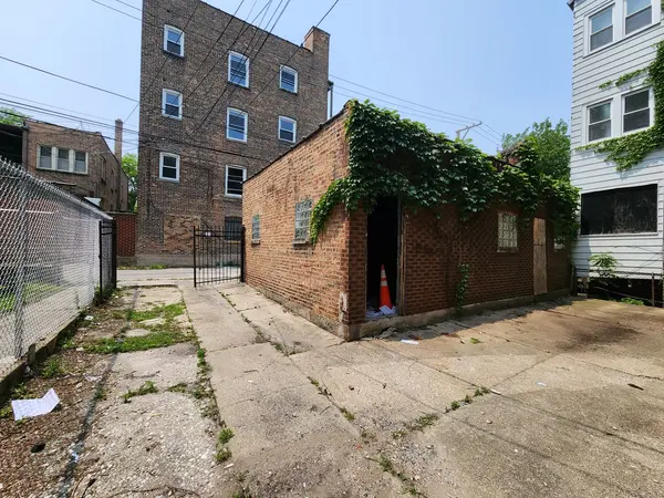 7952 S Langley AVE, Chicago, IL 60619