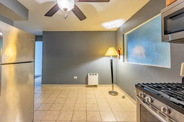 1008 Washington BLVD #5, Oak Park, IL 60302