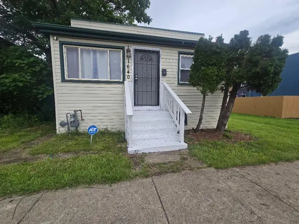 1640 Butler ST, Chicago Heights, IL 60411