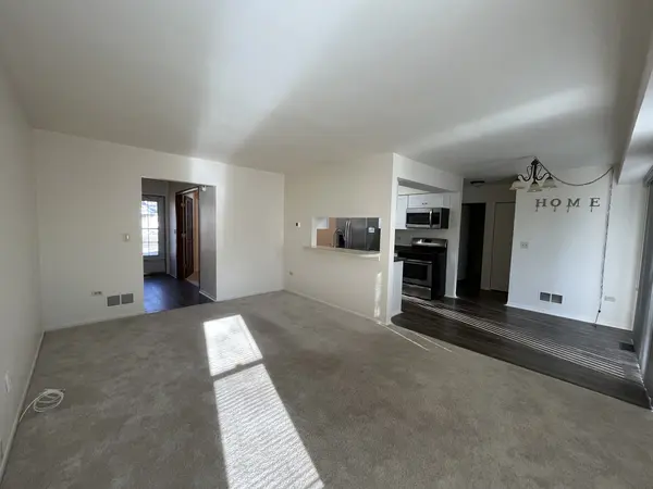 1132 Crimson CT, Naperville, IL 60564