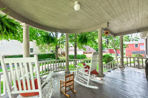 120 Elmwood PL, Sandwich, IL 60548