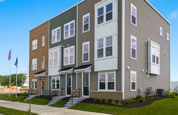 2669 Pratt CT #23150, Hoffman Estates, IL 60192