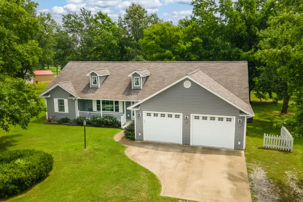 225 Southwest DR, Harrisburg, IL 62946