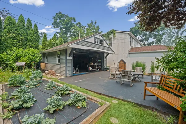 1538 Oakwood AVE, Highland Park, IL 60035