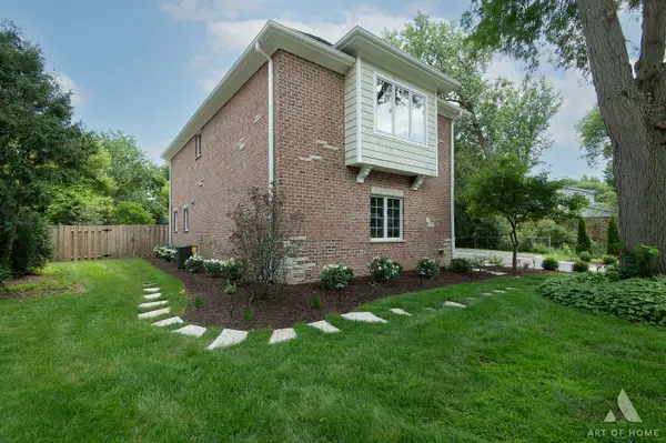 1635 Sequoia TRL, Glenview, IL 60025