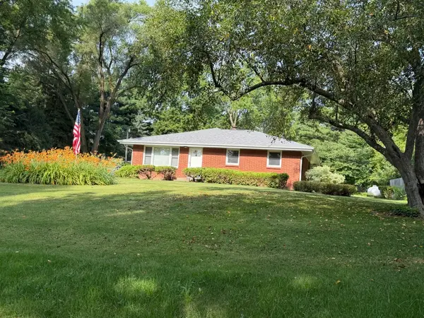 3899 S Weldon RD, Winnebago, IL 61088