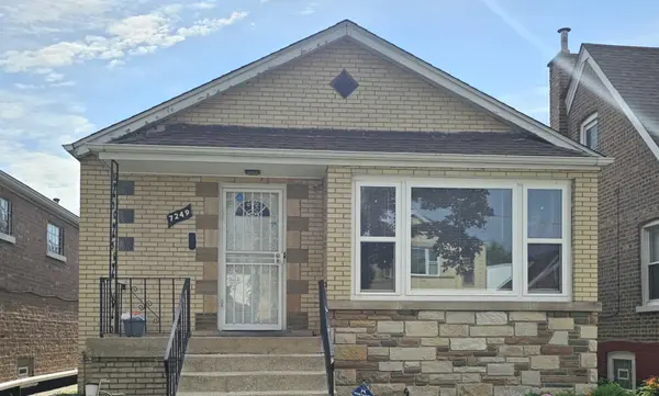 7249 S Sacramento AVE, Chicago, IL 60629
