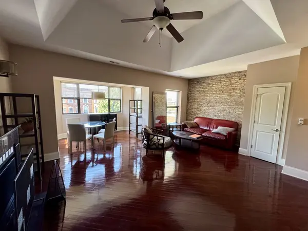 4819 S Prairie AVE #3, Chicago, IL 60615
