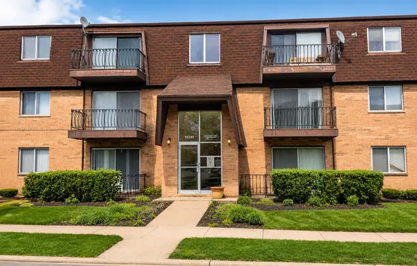 12741 S La Crosse AVE #2B, Alsip, IL 60803